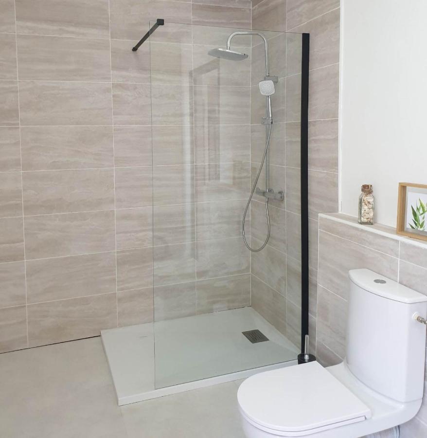 Chez Cerise Bed & Breakfast Tournay Dış mekan fotoğraf